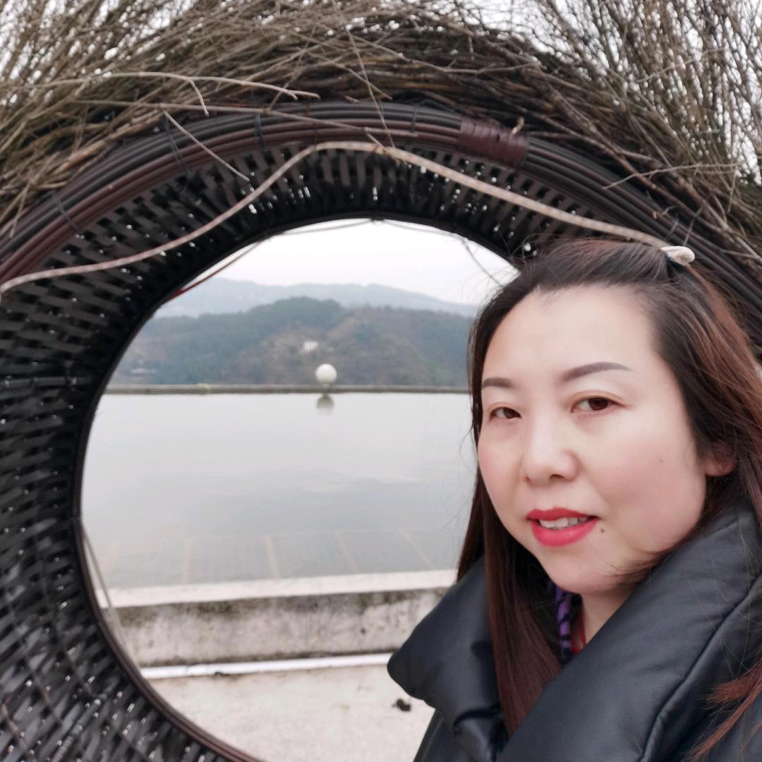 莲花村山妹!