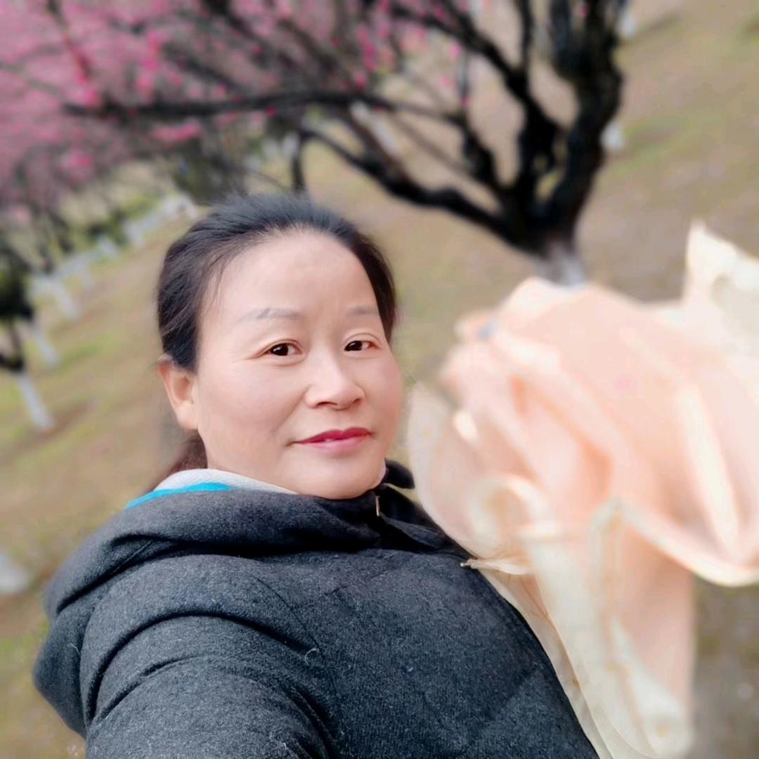 李红