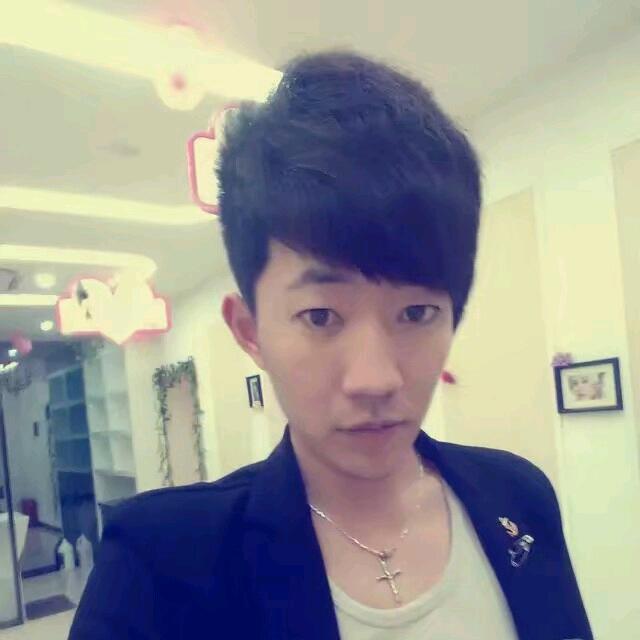 爱跳舞的露总
