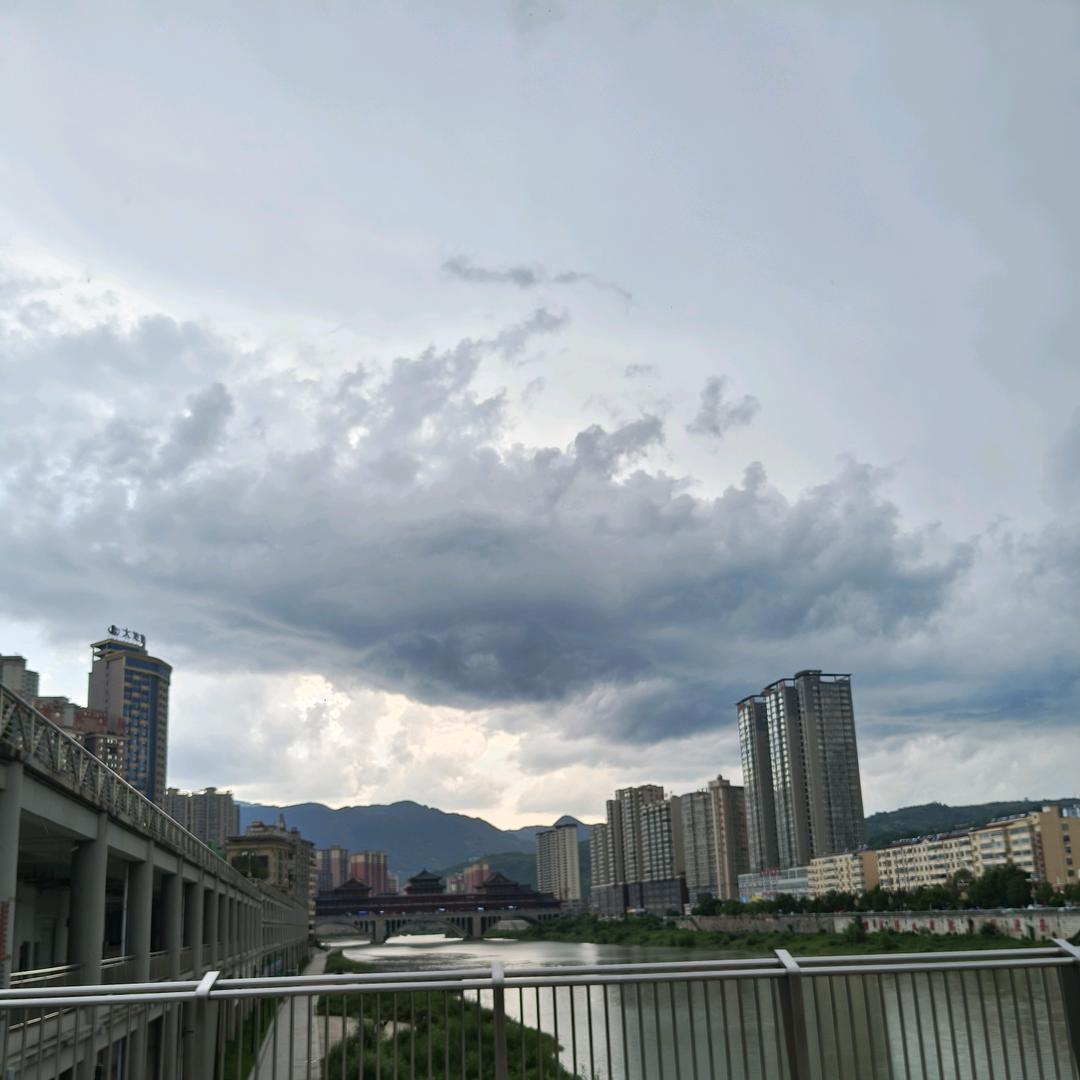 用户3325999095117