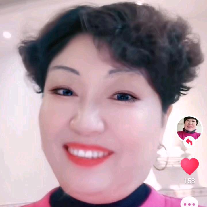 美女姐姐