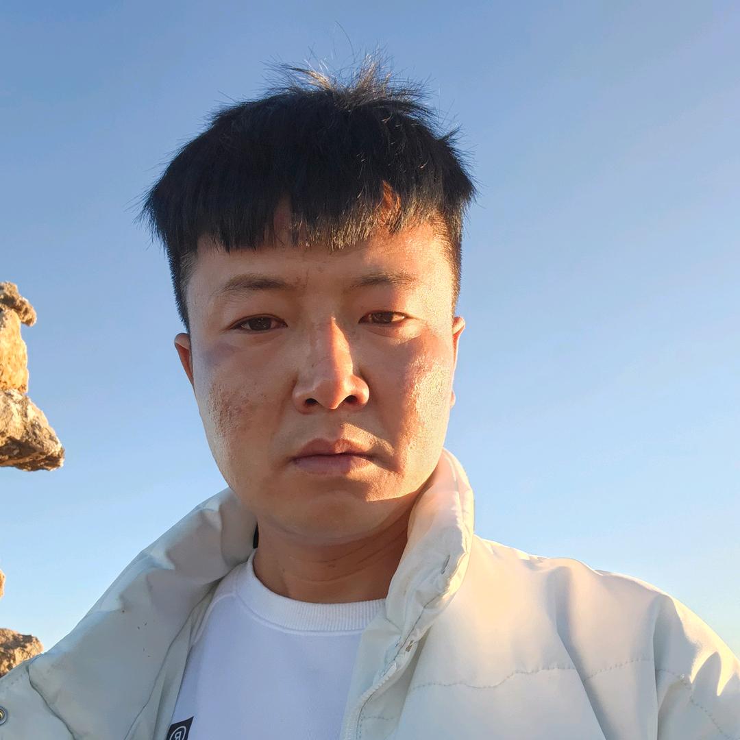 张学刚