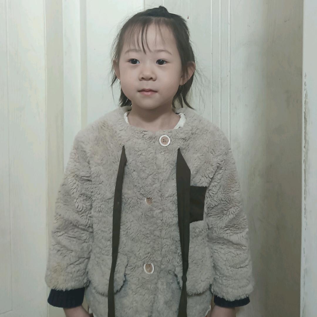 李家飞