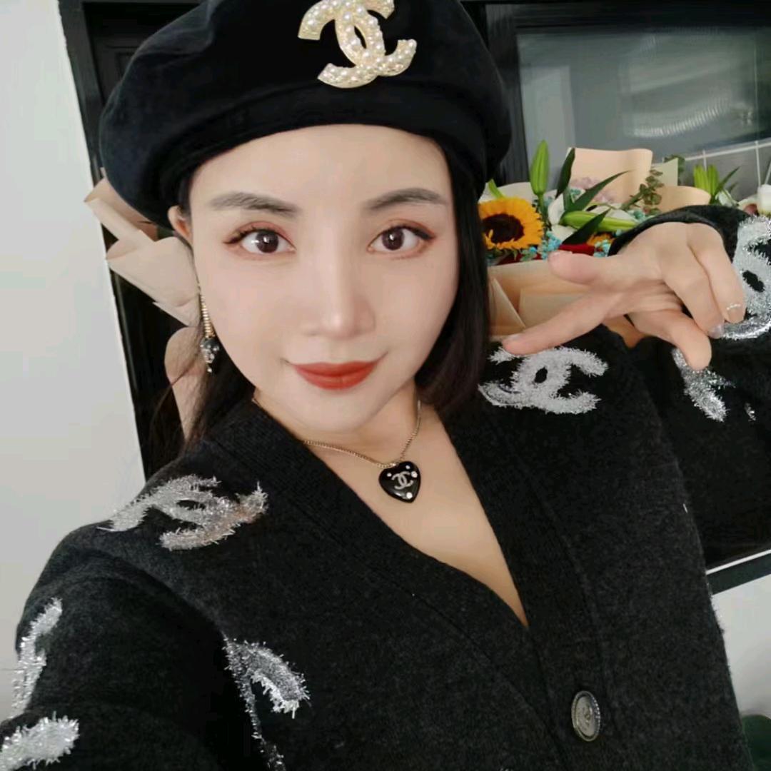 朵朵  优品橱窗商店