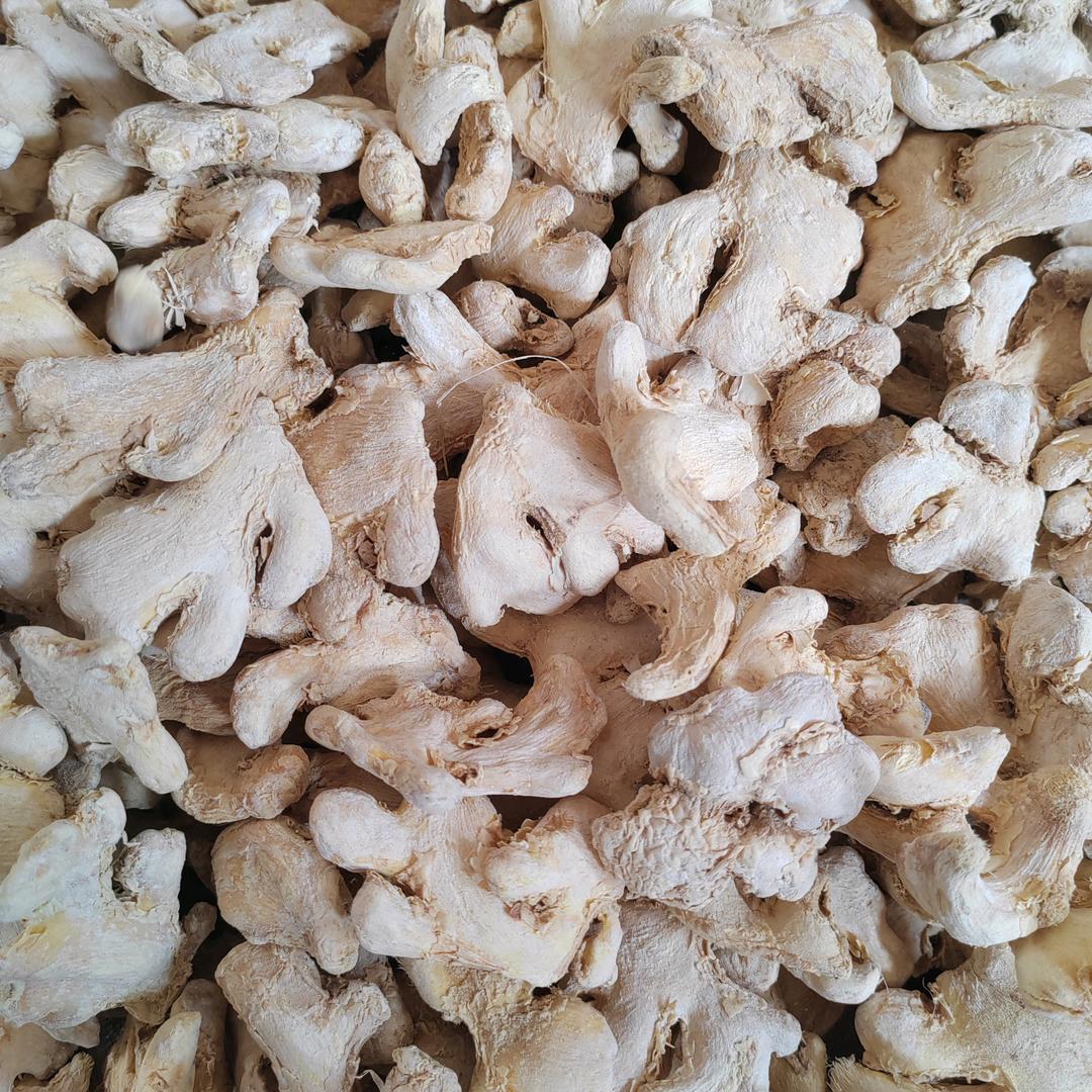 清水煮毛豆（云南干姜）