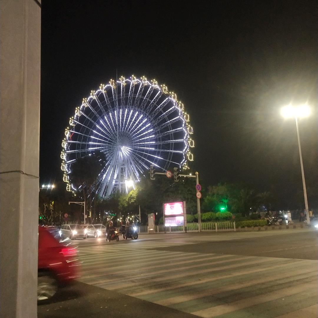 韦先生