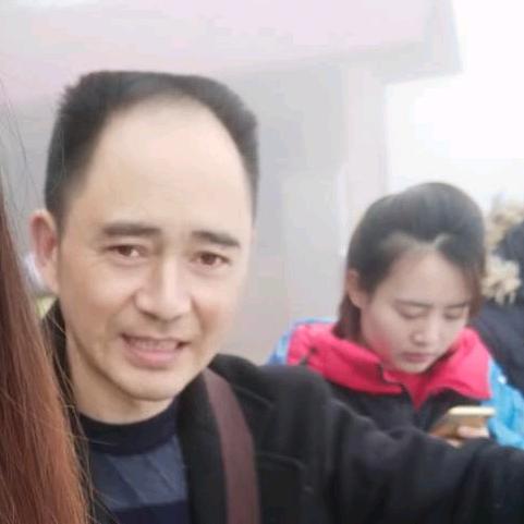 心飞  楊