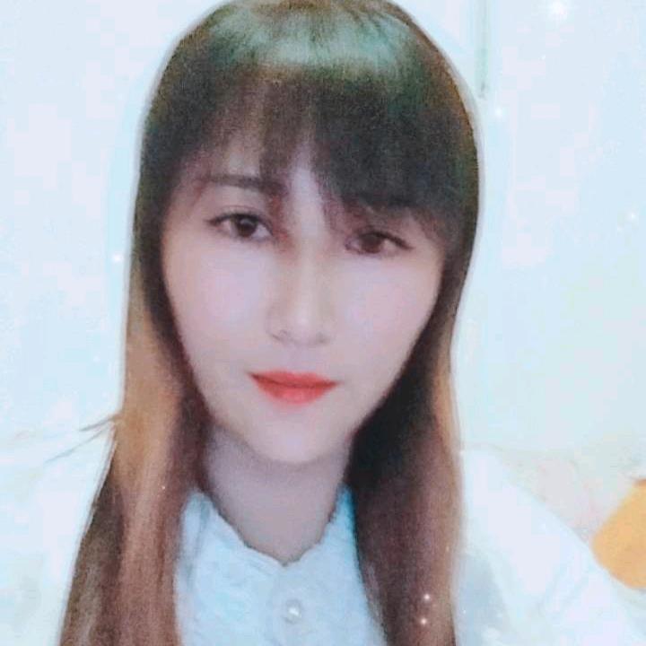 秀霞