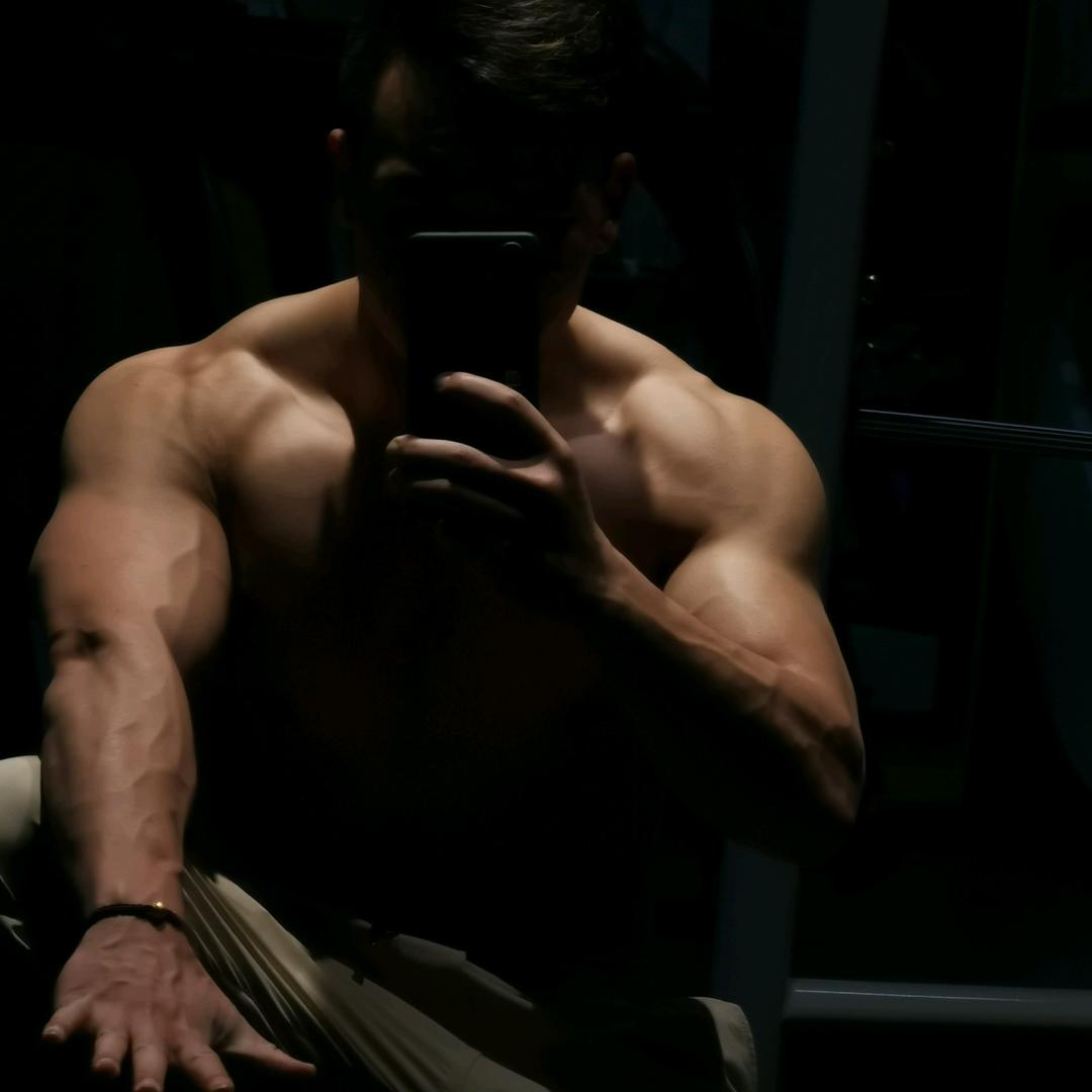 江陵县贰拾捌度休闲健身中心