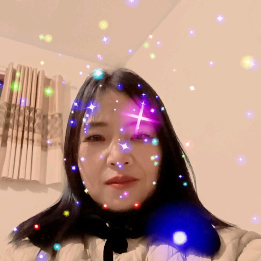 展翅飞翔