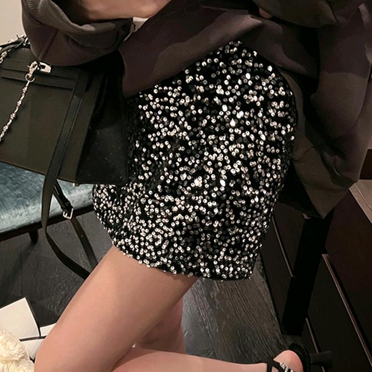 蓝格女装穿搭