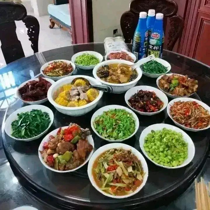 伤心的雨寂寞的天1234