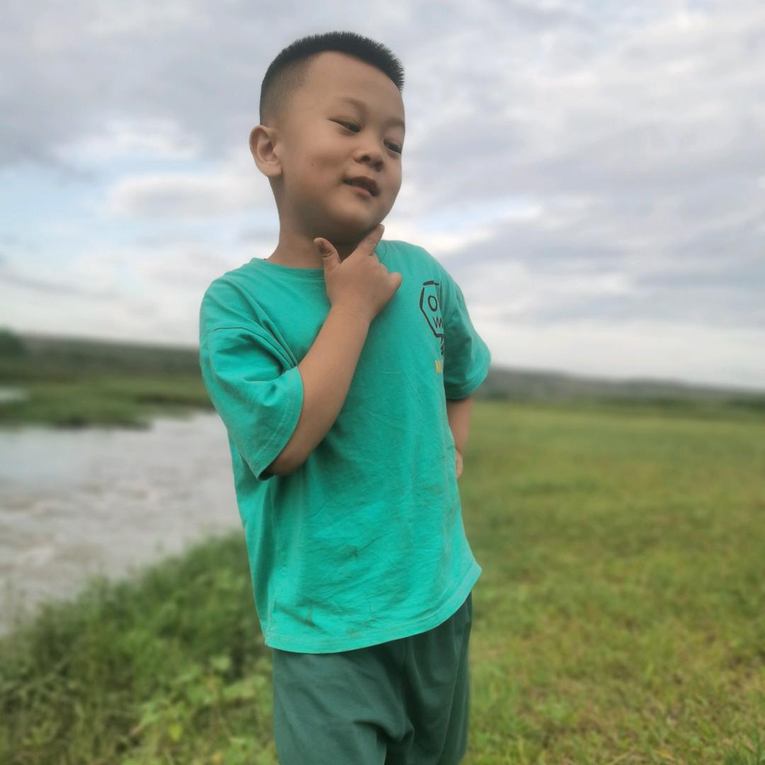 于宏伟