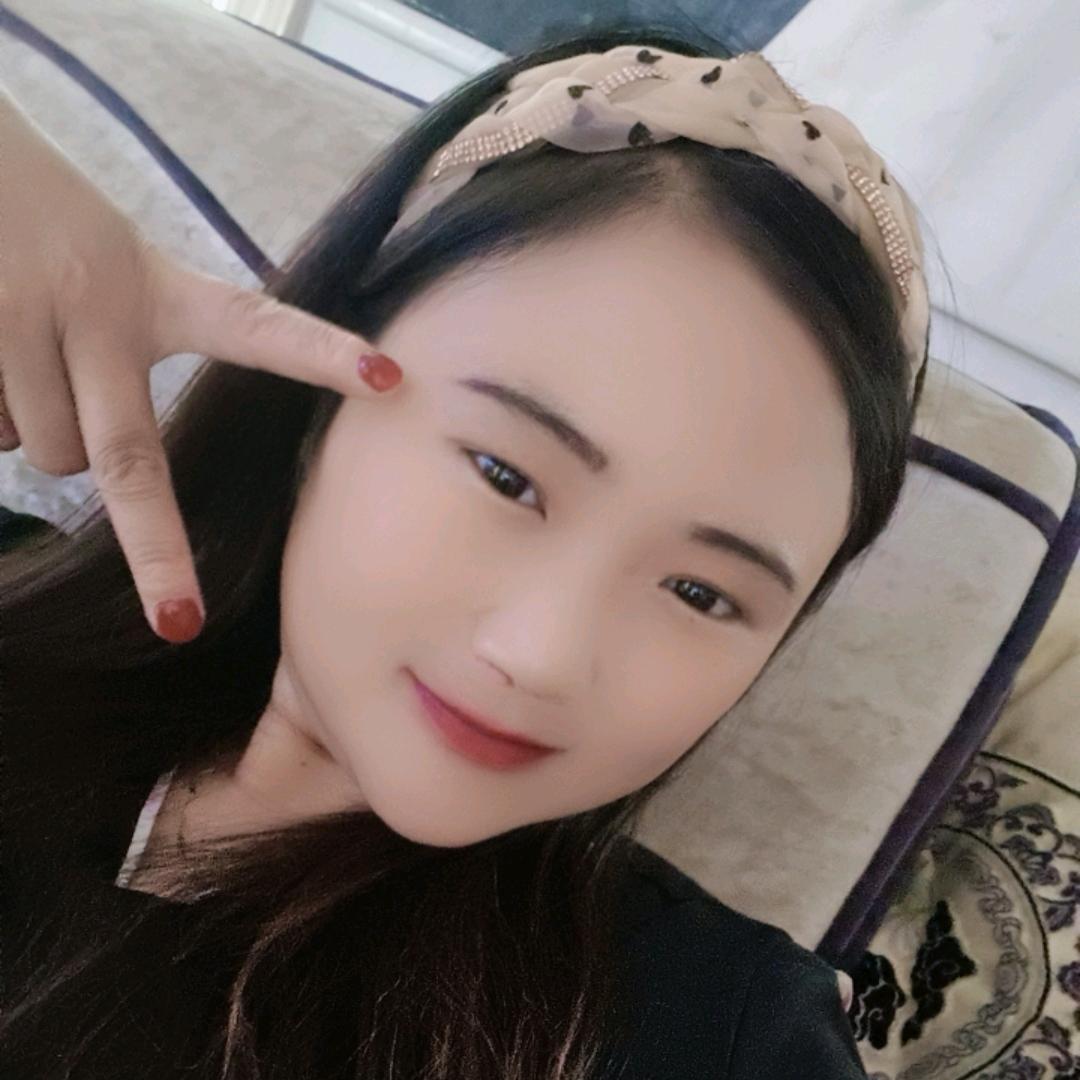 爱粘人的小妖精