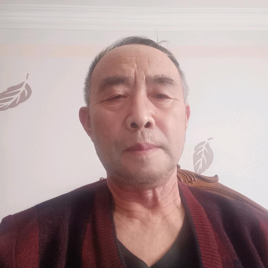 造神殿的阳雪头像