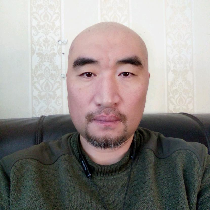 光头老谢玉翠鉴赏