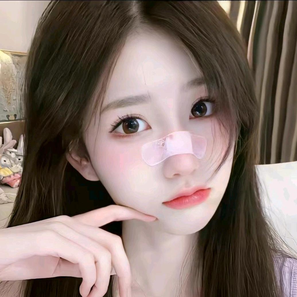 吃不饱的🍓瑶瑶。