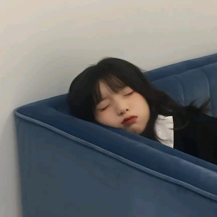 吃不饱的小党🌸