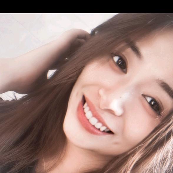 💋高冷的姑娘