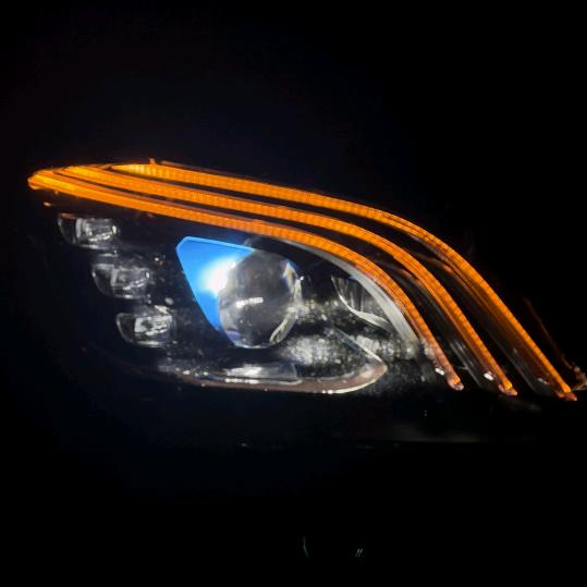 W222