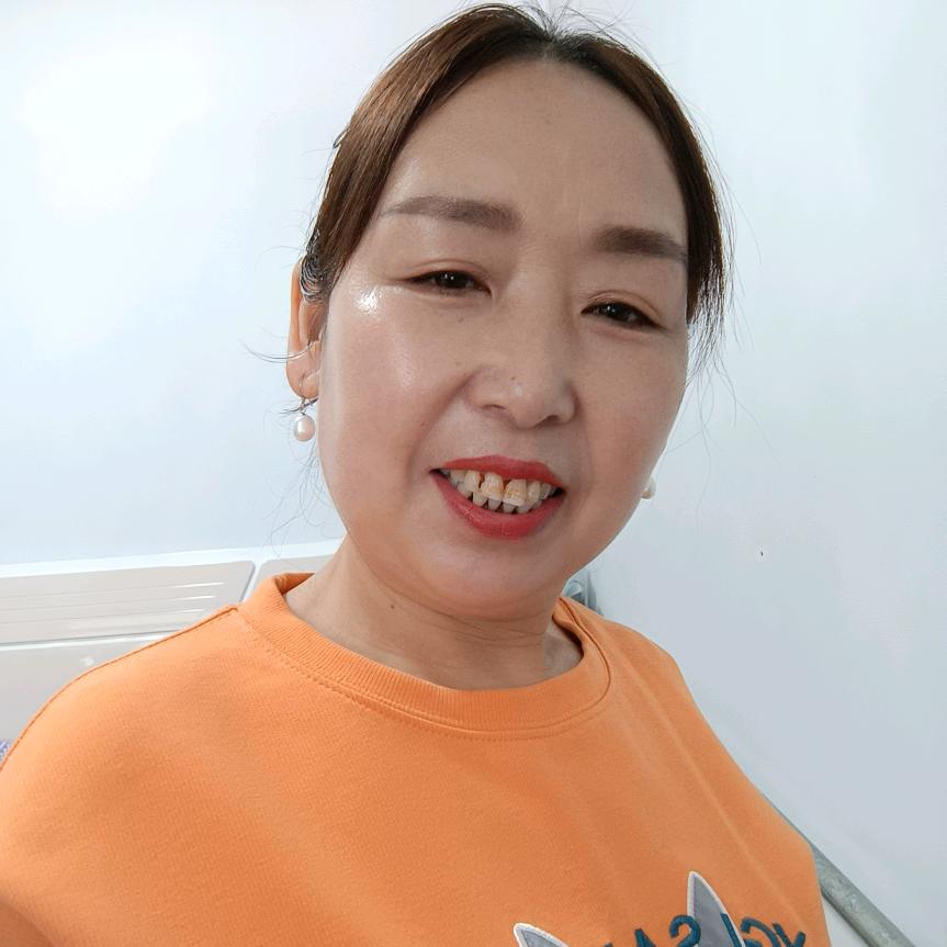 军妹唱歌