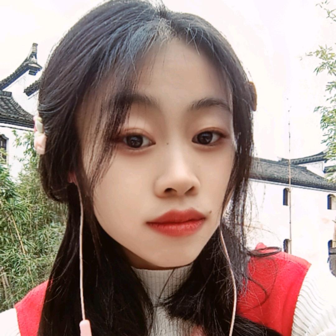 小不点🧚🏻‍♀️