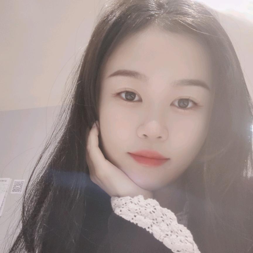 静静🌟