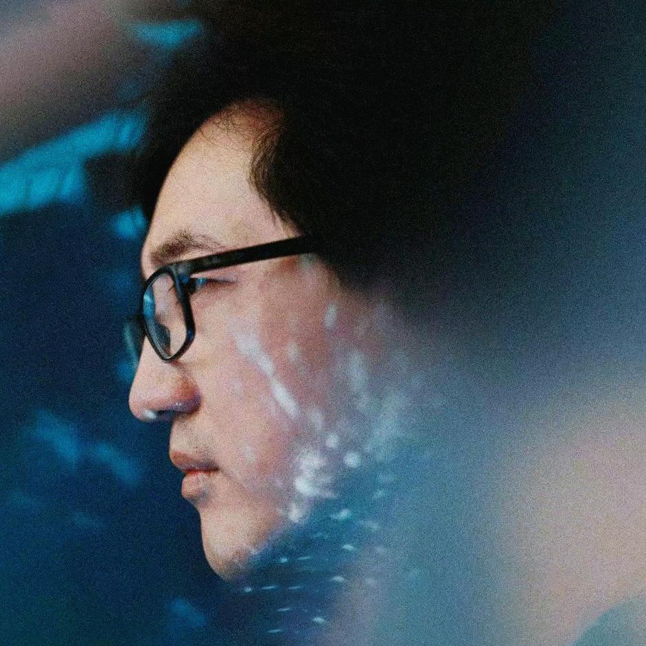 姜锵锵