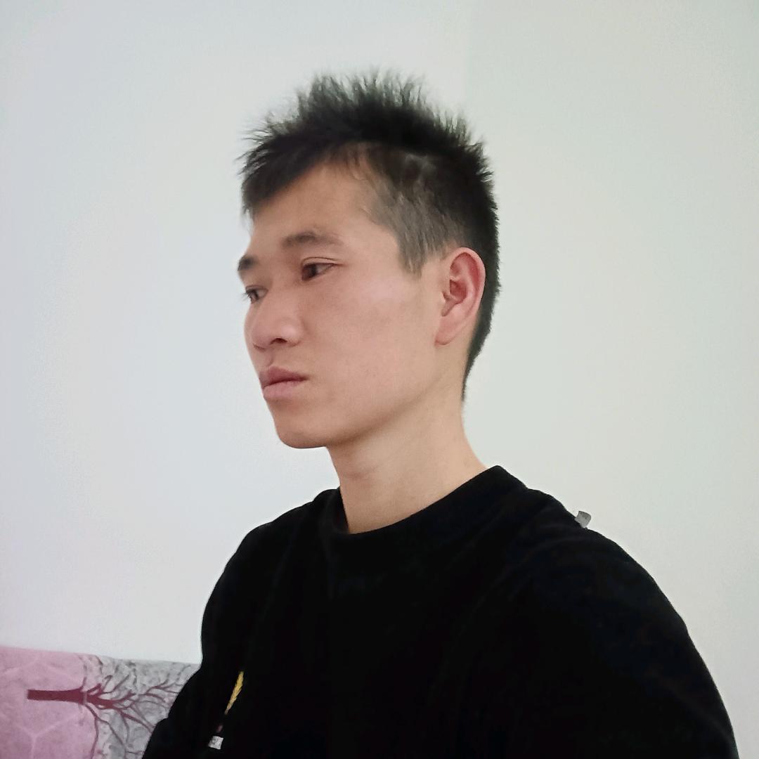 余乞丐在工地，搬砖