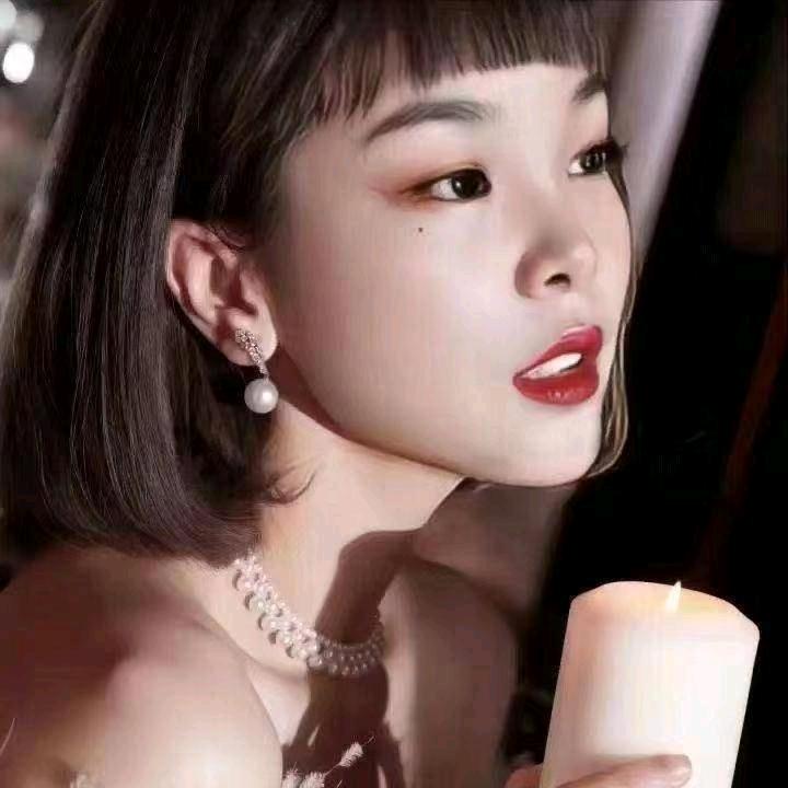 周🤡周👂🏻