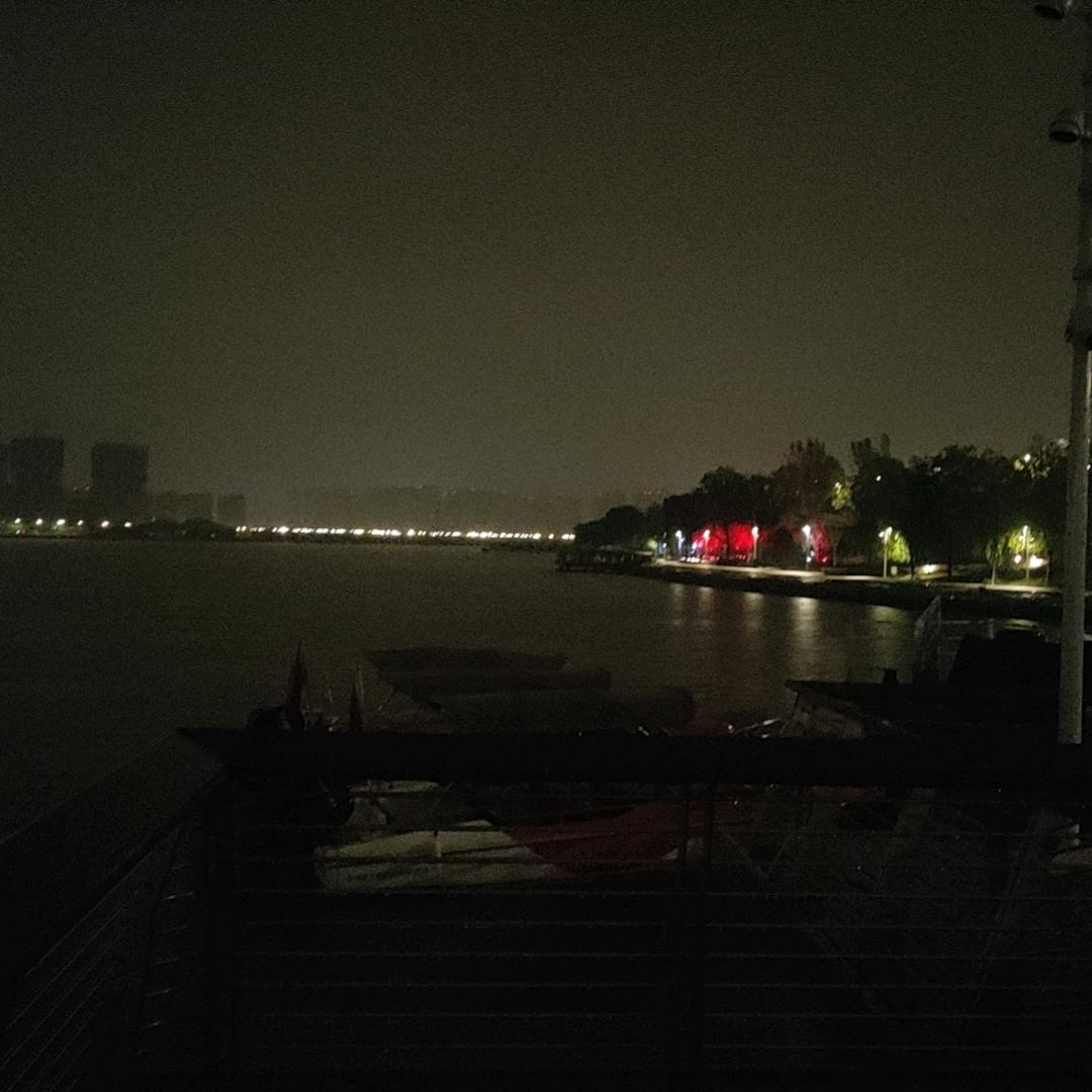 月中月