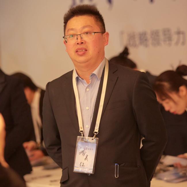 汽车人李钰洪