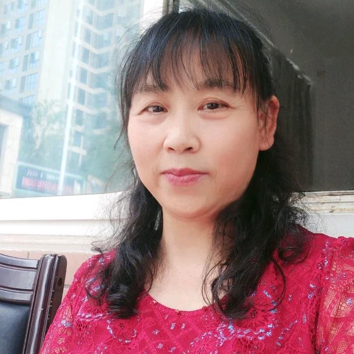 开心快乐每一天小妹