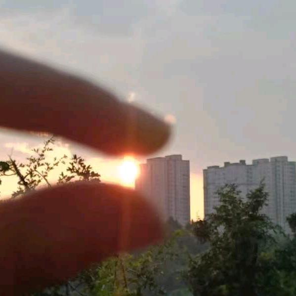 财运有点旺女士