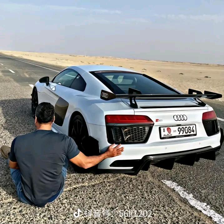 ,楊楊得亿