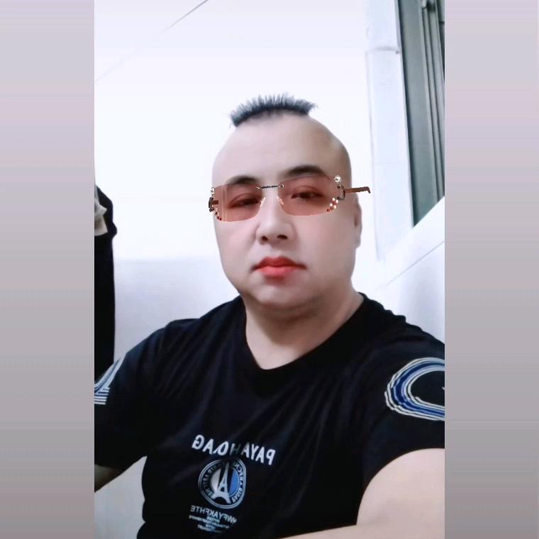 用户3239062582817老邹