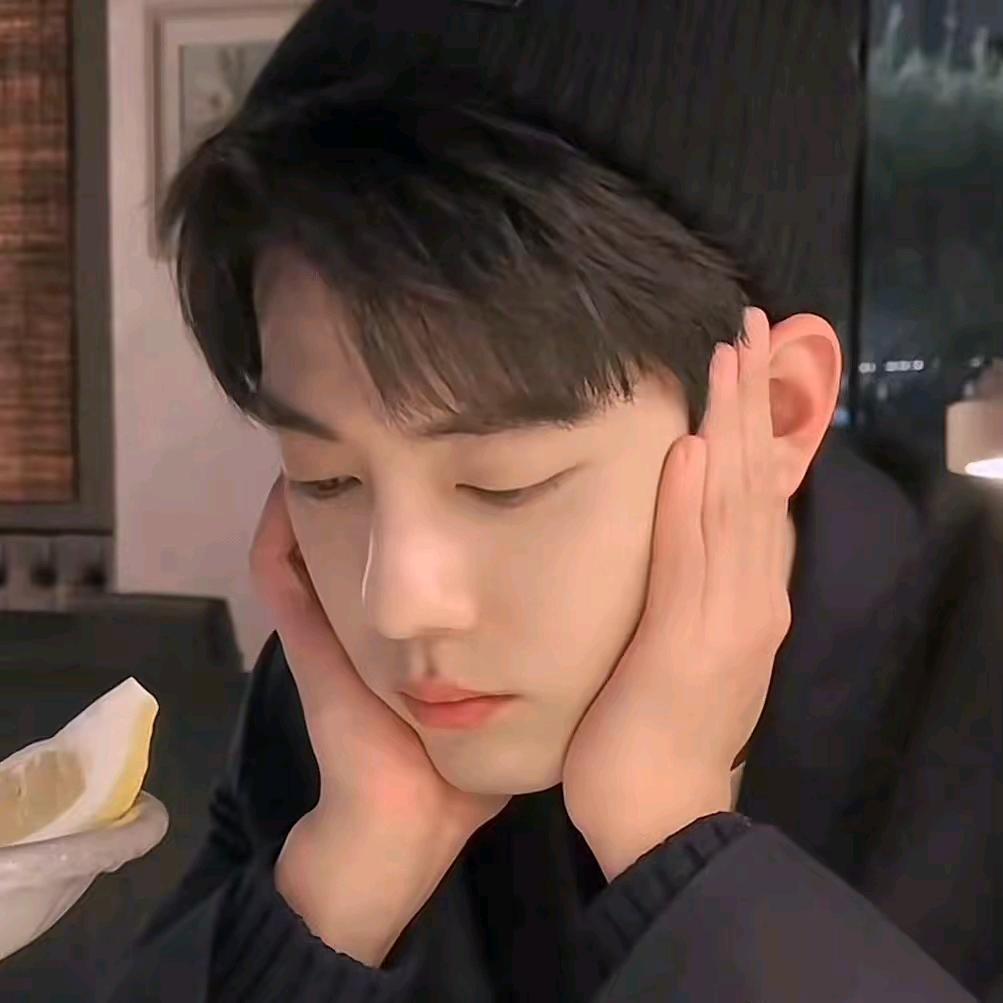 盘锦小卷饼在沈阳（小丹）