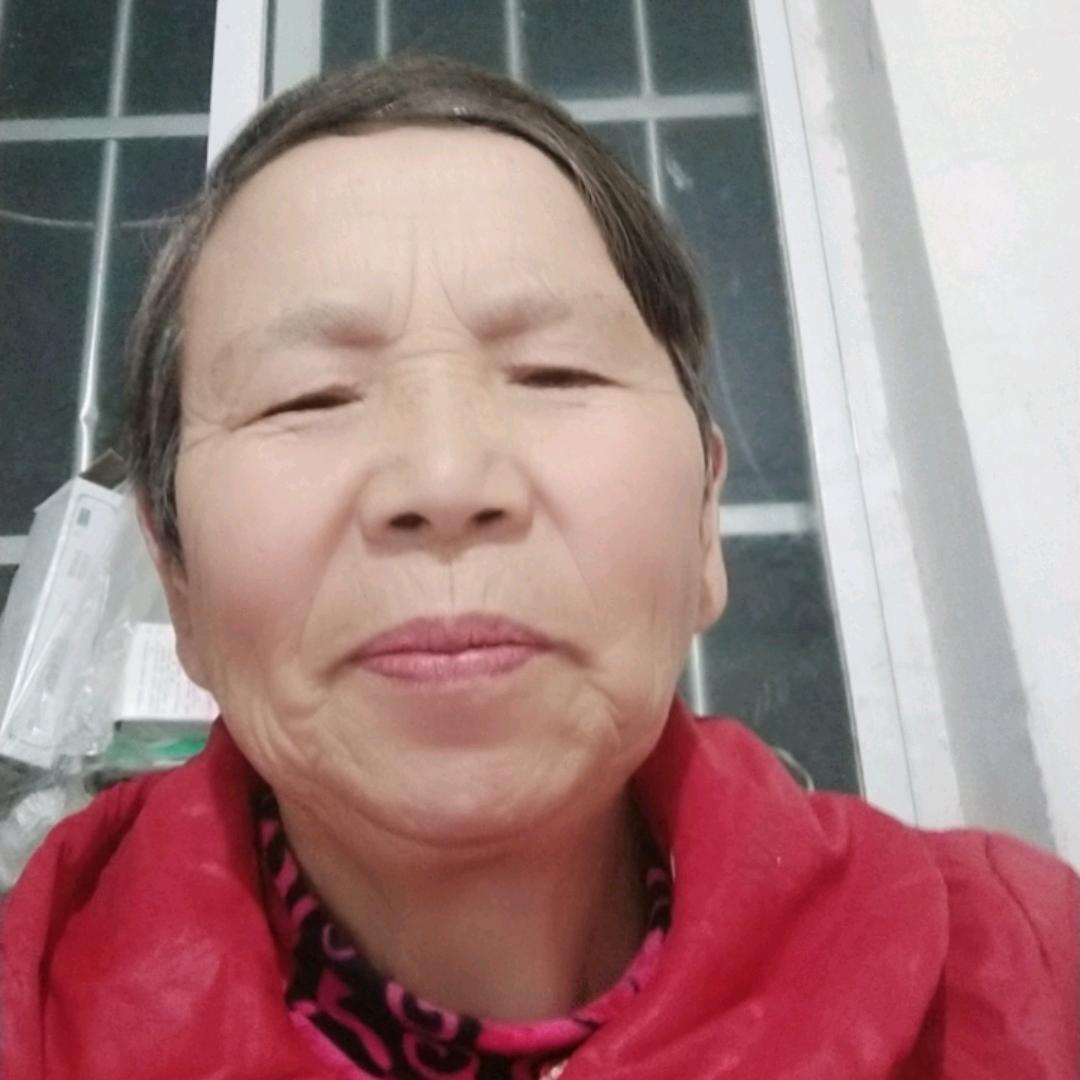 骆科容