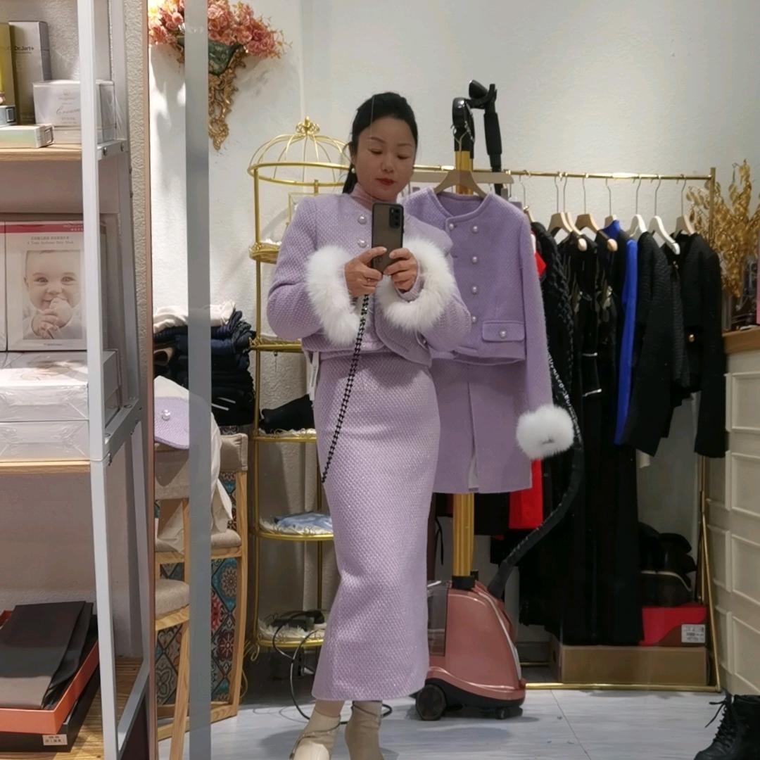 装电信宽带的小姐姐