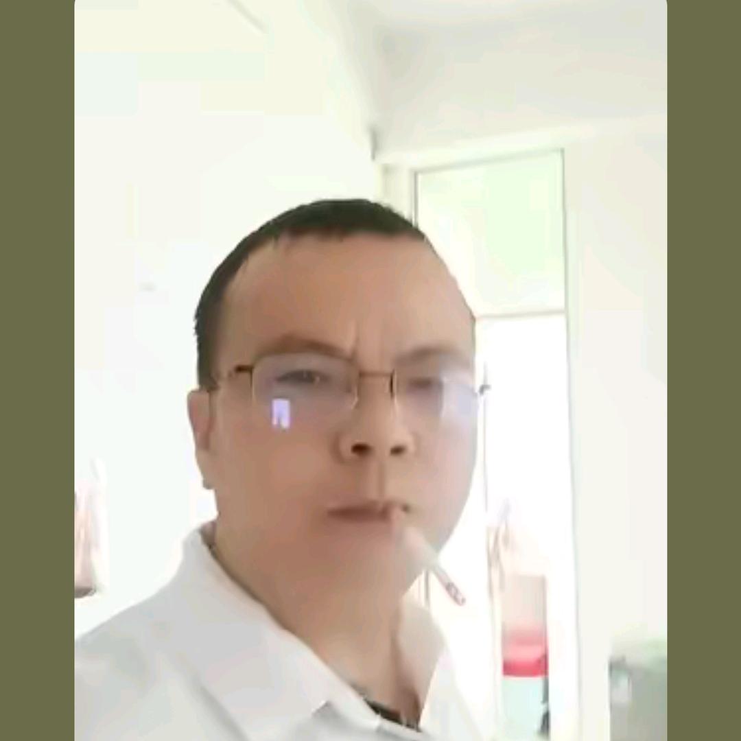 贵州   ,施秉。王勤