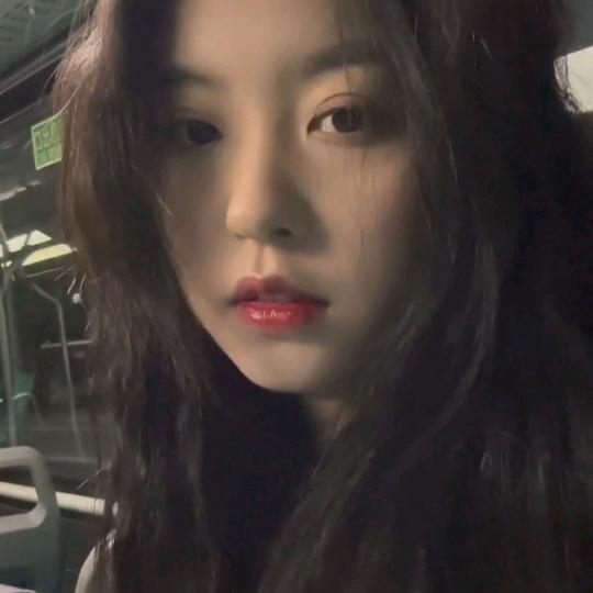 紫衣姑娘