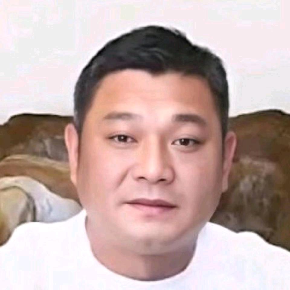 杨导生九龙𤩹奇石