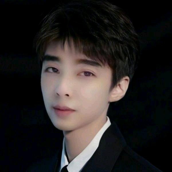 🐉จุ俊杰🍃