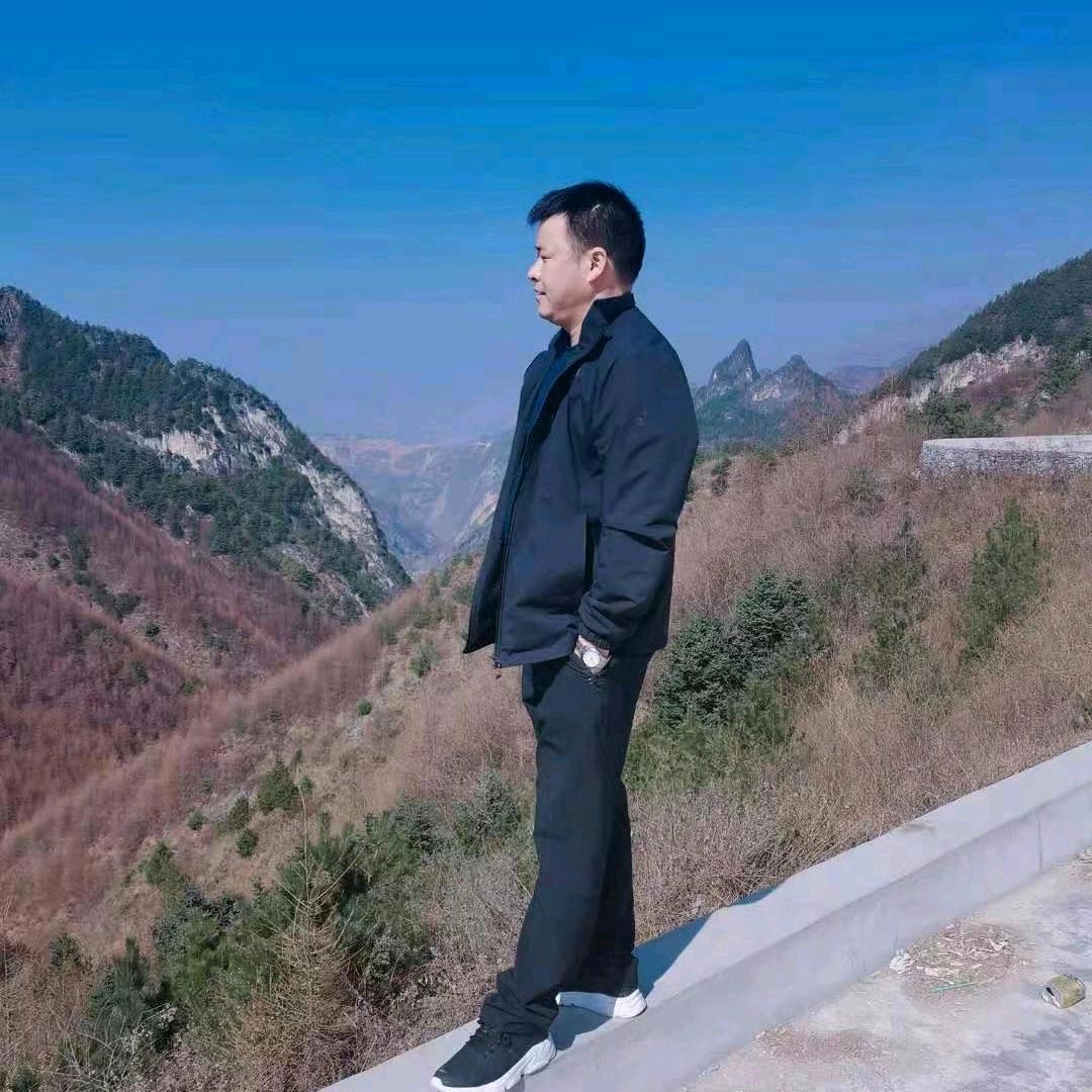 努力奔跑的梦想者