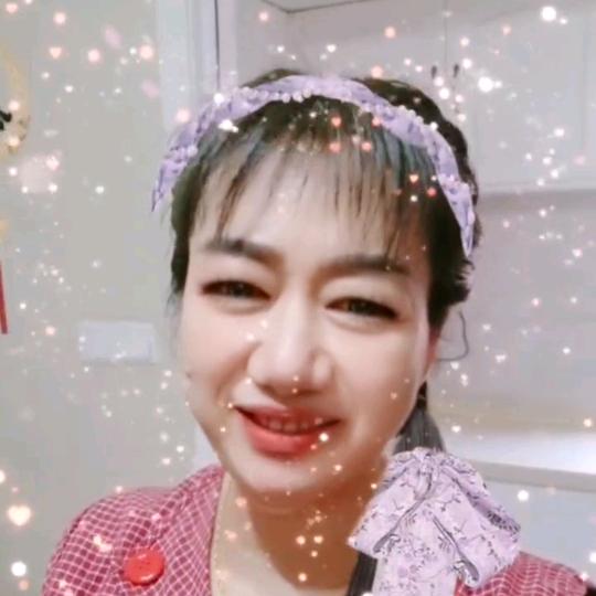 美美 紫色蔷薇: