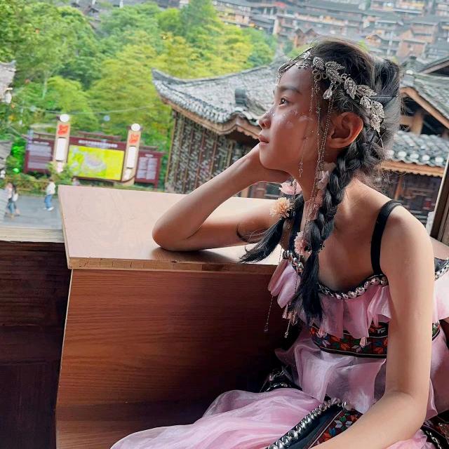 荣昌《火一样得男人》