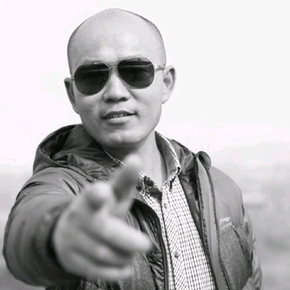 藏龙哥