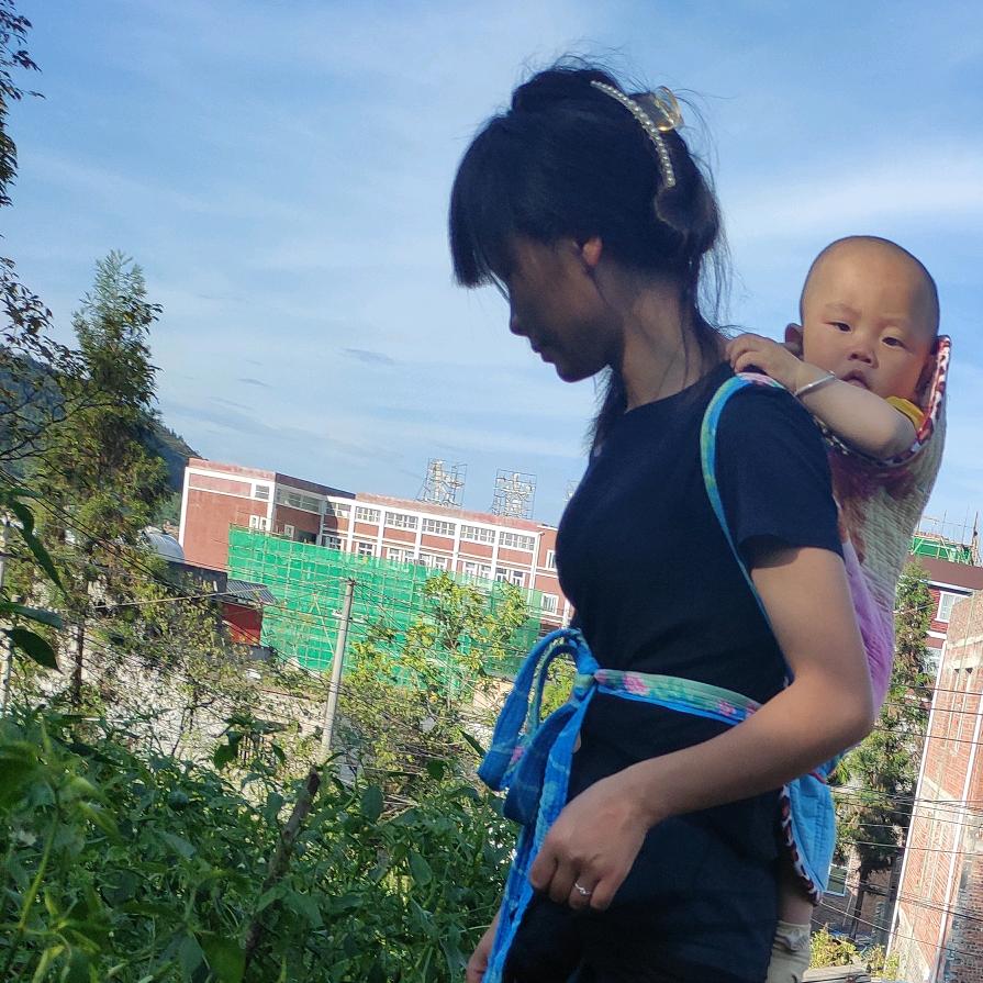 农村艳子