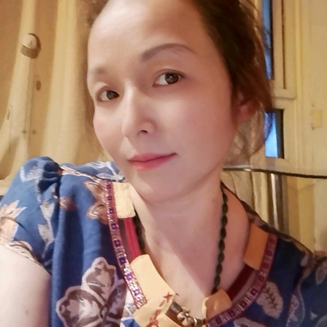 资中陈姐聊天，唱歌交友