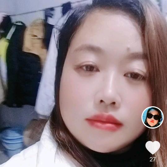 一人孤独外面飘。王。